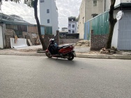 Bán đất Thượng Thanh cạnh Him Lam. 54m x 5m vuông đẹp oto tránh