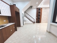 TRUNG TÂM QUẬN BẮC TỪ LIÊN – PHỐ XUÂN ĐỈNH NHÀ ĐẸP- THOÁNG SÁNG DT