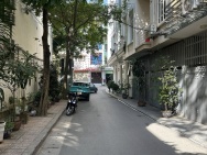 Siêu hiếm “ô tô vào nhà”, bán nhà Ngọc Hà, 2 mặt thoáng, chỉ 18.5 tỷ