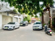 Siêu hiếm, bán nhà Hoàng Hoa Thám, ô tô đỗ cửa, 45m, chỉ 13 tỷ