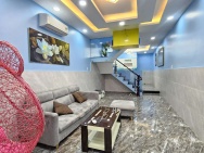 NHÀ 2 TẦNG 47M2, SÁT BÊN NGÃ TƯ NGUYỄN ẢNH THỦ VÀ TÔ KÝ. CHỦ XÂY