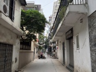 Rẻ nhất thị trường, bán nhà ngõ 462 Bưởi, 140m, xây CHDV, 10m ô tô