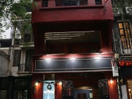 SANG NHƯỢNG NHÀ HÀNG ÂU - VỊ TRÍ VÀNG - SẴN DÒNG TIỀN