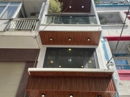 Nhà HXH Đường Cách Mạng Tháng 8 Phường 12 Quận 10 Cũ.