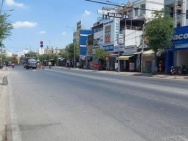 Bán nhà mặt tiền 8x27m giá 16,5 tỷ Đường Tô Ký