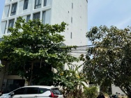 - Nhà 3 tầng, đường trần đức thông, Sơn Trà, sát 2 tòa căn hộ