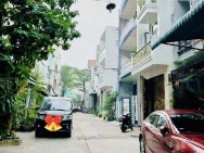 GẦN CHỢ TÂN HƯƠNG – NHÀ 4 TẦNG ĐƯỜNG 10M THÔNG – 64M NỞ HẬU NHỈNH 9