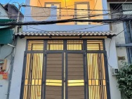 GIÁP LÊ VĂN QUỚI – HẺM 6M Ô TÔ ĐỖ CỬA - 46M² – 2 TẦNG BTCT MỚI ĐẸP