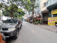Hiếm, bán nhà Hoàng Hoa Thám – Ngọc Hà, ô tô vào nhà, 70m, chỉ 26.5