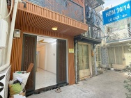 Hàng hiếm Quận 7 - Nhà 3 tầng đối diện ĐH Tài chính Marketing - Giá