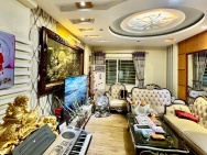 NHÀ ĐẸP Ở NGAY PHỐ HOÀNG HOA THÁM 37M, 5T, NHỈNH 11 TỶ- NGÕ TRƯỚC