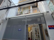BÁN NHÀ 1 TRỆT 2 LẦU – QUẬN 6, NỘI THẤT ĐẦY ĐỦ