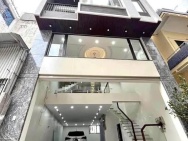 Cực hiếm, bán nhà Võng Thị, ô tô vào nhà, mặt tiền 6m, chỉ 33.5 tỷ