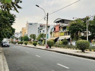 MẶT TIỀN KINH DOANH – ĐƯỜNG 30M – ĐỐI DIỆN CÔNG VIÊN – 85M CHỈ 12.X