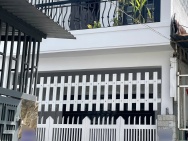 BÁN 2 CĂN NHÀ 2 TẦNG HẺM NGUYỄN KHUYẾN BẮC NHA TRANG