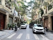 Khu VIP, bán nhà phân lô Nghĩa Đô ô tô vào nhà, 70m, chỉ 24 tỷ