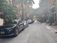 Giá tốt, bán nhà Vạn Bảo, nhà đẹp gần phố, 64m2, chỉ 26 tỷ