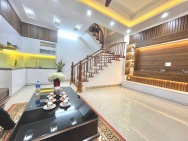 BÁN NHÀ PHAN KẾ BÍNH – ĐÀO TẤN 38M 5 TẦNG MẶT TIỀN 5,5M 10,5 TỶ