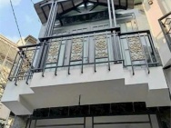 Bán nhà Thích Quảng Đức, Phú Nhuận, hẻm ba gác, DT 30m2, giá 4,7 tỷ