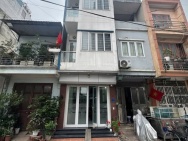 Tin thật Ngọc Thụy Long Biên 10 đồng 50m ô tô vỉa hè ô tô
