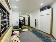 BÁN NHÀ DÒNG TIỀN PHỐ LA THÀNH 60M 6T THANG MÁY GIÁ 22,5TỶ NGÕ