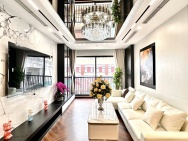 PHỐ TRUNG KÍNH NHÀ XÂY MỚI KÍNH KOONG 55M 7T THANG MÁY NHỈNH 29 TỶ-