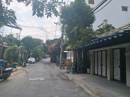 Bán nhà Lê Văn Hiến 325m² ngang 9,8m, 2 tầng + 12 phòng trọ, giá