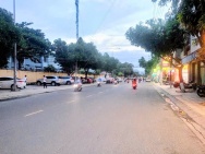 BÁN NHÀ 3 TẦNG HẺM 2 MẶT TIỀN DÃ TƯỢNG GẦN BIỂN