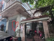 Phân lô Ngọc Thụy 10 tỷ 50m,ngõ thông ô tô,Long Biên
