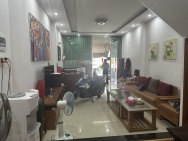 Nhà mặt tiền Bùi Thị Xuân, Sơn Trà, 64m2, giá 9,7 tỷ, gần biển