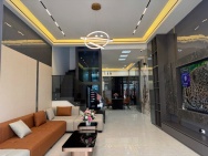 BÁN NHÀ BÁT KHỐI 90M2- 5 TẦNG THANG MÁY- Ô TÔ TRÁNH- GẦN HỒ-- 17.x