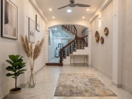 BÁN NHÀ TÂY HỒ - 60m2 x 5 TẦNG - Ô TÔ ĐỖ CỬA - LÔ GÓC - 2 PHÚT RA