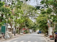 NHÀ MỚI-NGỌC THUỴ LONG BIÊN – LÔ GÓC -GA RA Ô TÔ - THANG MÁY-HƠN 14