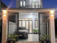 CỰC ĐẸP NHÀ LẦU HIỆN ĐẠI 5X21 SỔ HỒNG RIÊNG 2 MẶT TIỀN CHỈ 650TR SỞ
