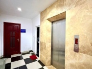TOÀ VĂN PHÒNG MẶT PHỐ TRUNG KÍNH - CẦU GIẤY 135M² - 7 TẦNG THANG