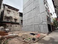 Bán đất xây nhà Ngọc Lâm 10 tỷ 60m mặt tiền 6m Long Biên