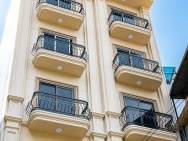 BÁN TÒA APARTMENT ĐÊ LA THÀNH - BA ĐÌNH - 103M2 - 18 CĂN HỘ - DÒNG