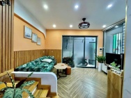 Nhà đẹp Hoàng Diệu – 2 tầng, 2PN, 2 mặt kiệt – ở ngay trung tâm –