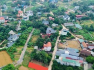 100m sát ngã 4 chợ Hòa Lạc, mặt trục chính kinh doanh luôn, sát