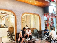 Sang nhượng quán cafe mặt ngõ ô tô tránh Đỗ Quang - Cầu Giấy