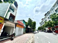 BÁN NHÀ LÝ SƠN, LONG BIÊN 52M2- 4 Tầng mặt đường 25m, Kinh doanh