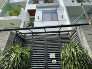 Bán nhà đường Phan Văn Trị , diện tích 4x19m, nhà mới 5 tầng BTCT &
