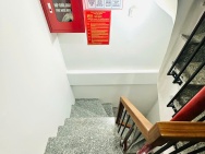 CHỦ NHÀ TỤT HUYẾT ÁP SẮP XỈU CẦN BÁN GẤP TÒA NHÀ DÒNG TIỀN CẦU GIẤY