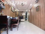 NHÀ 3 TẦNG NHỎ XINH - NHÀ ĐÃ THAY ÁO MỚi FULL NỘI THẤT XỊN  - HẺM
