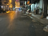 Mặt tiền KD ngang 7x18m - ngay chợ Phạm Thế Hiển quận 8 - nhà cũ