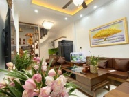 BÁN NHÀ 5 TẦNG, XUÂN ĐỈNH - BẮC TỪ LIÊM. SỔ VUÔNG, Ô TÔ ĐỖ CỔNG.