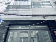 NHÀ MỚI ĐẸP - NGAY CHỢ PHẠM VĂN HAI - 3 TẦNG ĐÚC 3.8 x4.7 CÓ 2PN