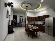 Hàng hiếm Hồ Phi Tích Hòa Xuân 100m2, 2.5 tầng, giá 7.75 tỷ