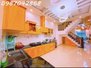 Siêu phẩm nhà đẹp 4 tầng KQH Mạc Đĩnh Chi, Đà Lạt, có thang máy, DT