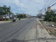 BÁN NHÀ CẤP 4. NHÀ GỐC 2 MẶT TIỀN .SÁT BÊN QL 54 ĐƯỜNG LƯU NHƠN SÂM
